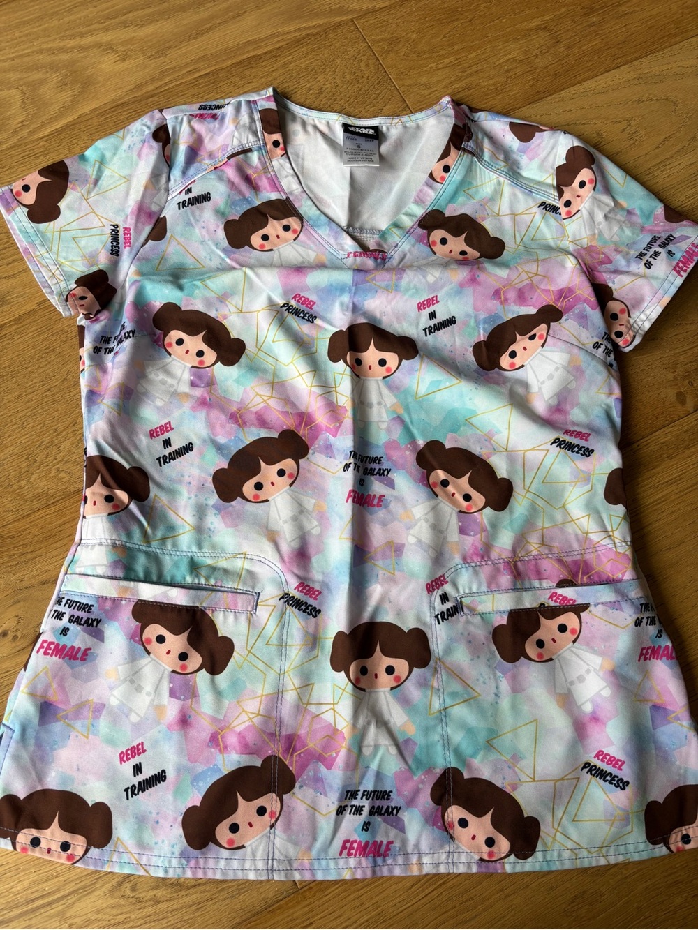 Star Wars scrub top womens XS